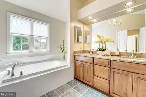 2905 Falling Leaf Ct, Crofton, MD 21114 photo 30