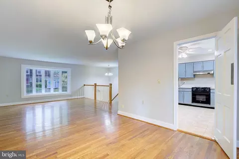 1601 Edgerton Pl, Crofton, MD 21114 photo 9