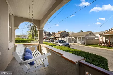 527 Fourth St, Annapolis, MD 21403 photo 5