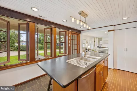 527 Fourth St, Annapolis, MD 21403 photo 14