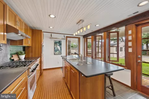 527 Fourth St, Annapolis, MD 21403 photo 11