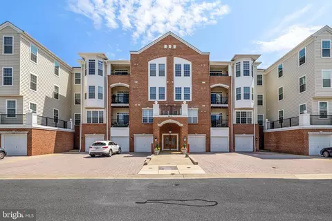 8615 Wandering Fox Trl #407, Odenton, MD 21113