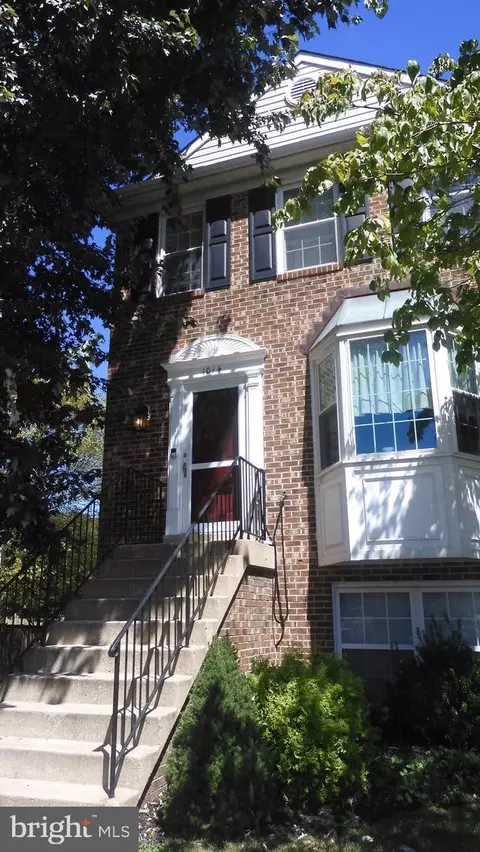 1014 Simsbury Ct #1A, Crofton, MD 21114