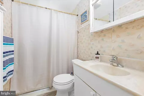 8541 Neptune Dr, Pasadena, MD 21122 photo 22
