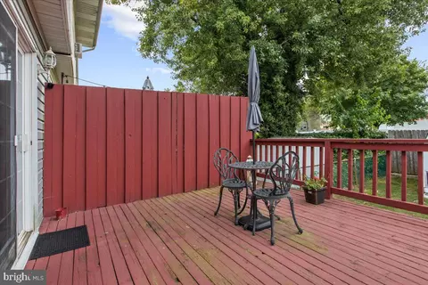8541 Neptune Dr, Pasadena, MD 21122 photo 13