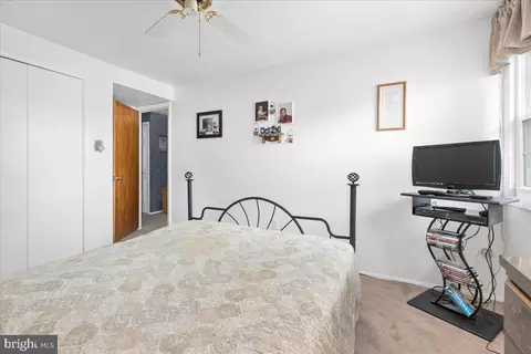 8541 Neptune Dr, Pasadena, MD 21122 photo 16