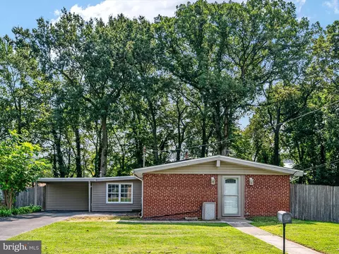 1213 Crawford Dr, Glen Burnie, MD 21061
