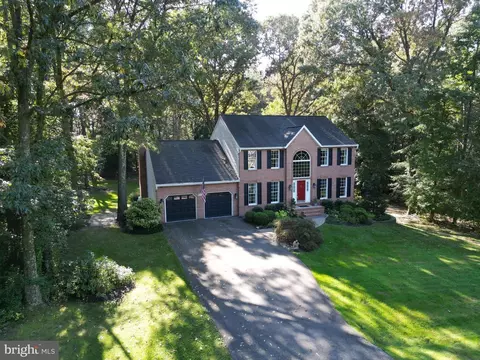 9186 Rolling Meadow Run, Pasadena, MD 21122 photo 2