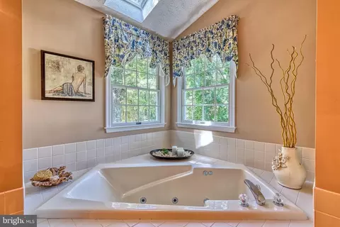 9186 Rolling Meadow Run, Pasadena, MD 21122 photo 33