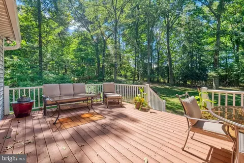 9186 Rolling Meadow Run, Pasadena, MD 21122 photo 20
