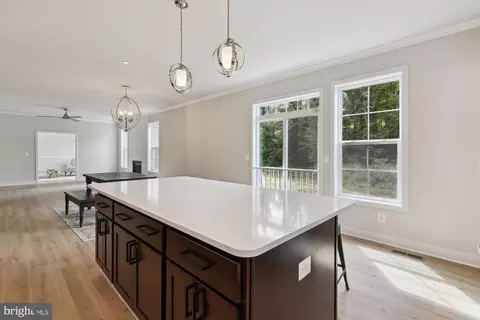 3325 Shomette Ln, Edgewater, MD 21037 photo 18