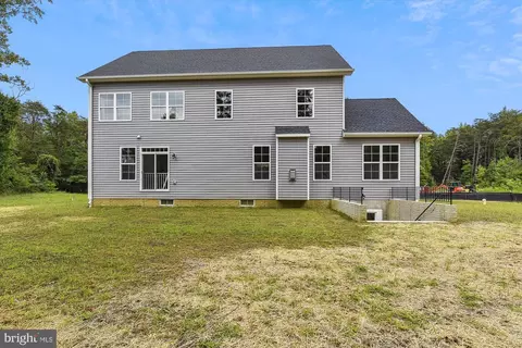 3325 Shomette Ln, Edgewater, MD 21037 photo 6