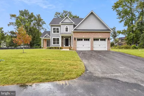 3325 Shomette Ln, Edgewater, MD 21037 photo 2