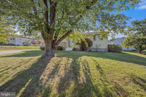 3330 Greensboro S, Laurel, MD 20724
