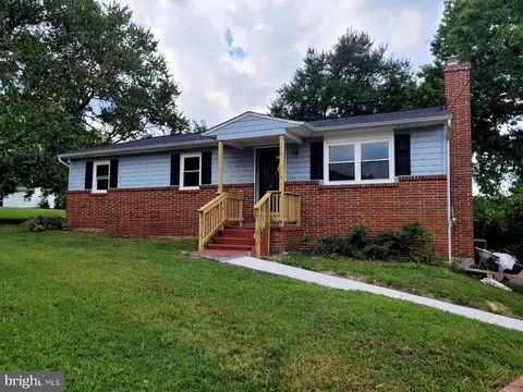 6222 Eldridge Rd, Glen Burnie, MD 21060
