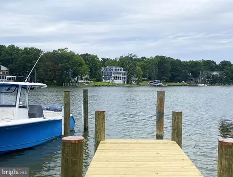 1228 Washington Dr, Annapolis, MD 21403