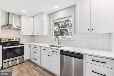 3712 6th Ave, Edgewater, MD 21037 photo 6