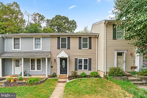 318 Wood Hollow Ct, Annapolis, MD 21409