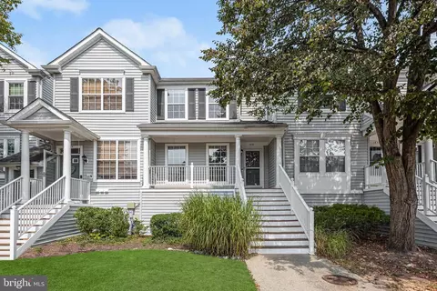 1432 Flatwood Ct, Crofton, MD 21114