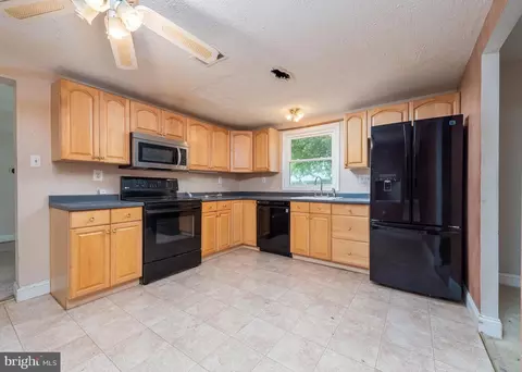 1710 Denton Ct, Crofton, MD 21114 photo 4