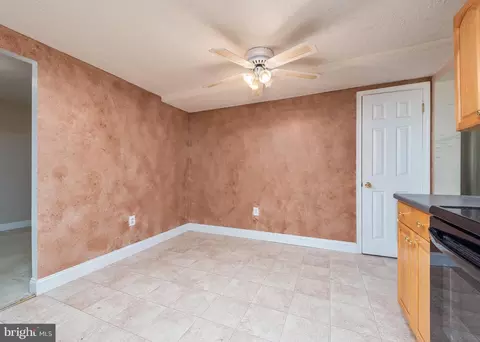 1710 Denton Ct, Crofton, MD 21114 photo 6