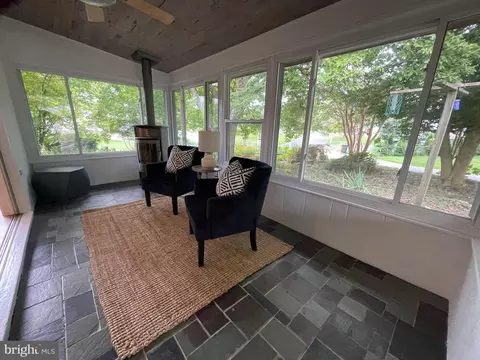 1642 Cliff Dr, Edgewater, MD 21037 photo 11