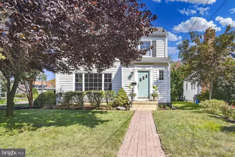 126 Academy St, Annapolis, MD 21401