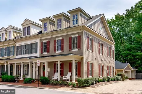 18 South St, Annapolis, MD 21401