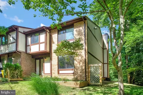 1225 Springwood Ct, Arnold, MD 21012