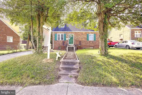405 New Jersey Ave NE, Glen Burnie, MD 21060