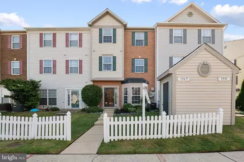 1949 Camelia Ct, Odenton, MD 21113