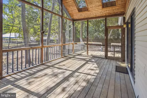 633 Dunberry Dr, Arnold, MD 21012 photo 15