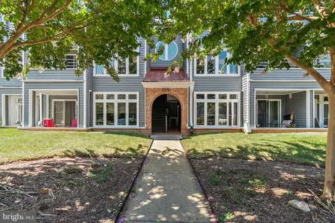 1127 Lake Heron Dr #2A, Annapolis, MD 21403