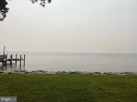 932 Bay Front Ave, North Beach, MD 20714