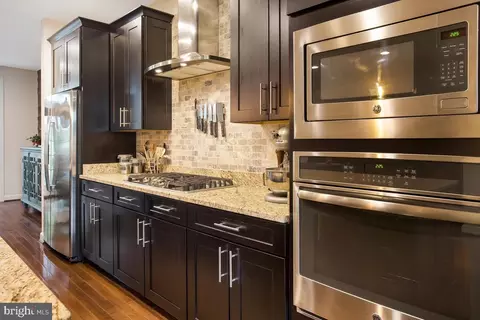 2525 Rolling Forest Dr, Hanover, MD 21076 photo 8