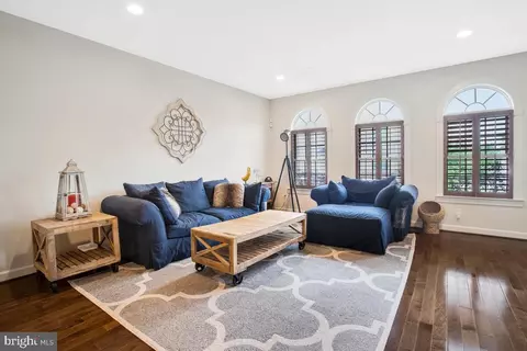 2525 Rolling Forest Dr, Hanover, MD 21076 photo 17
