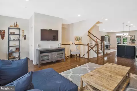 2525 Rolling Forest Dr, Hanover, MD 21076 photo 15