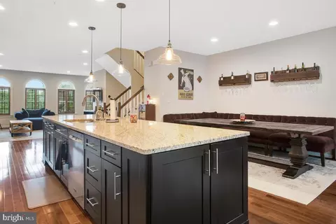 2525 Rolling Forest Dr, Hanover, MD 21076 photo 7
