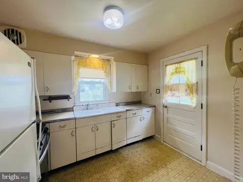 471 Broadwater Rd, Arnold, MD 21012 photo 10
