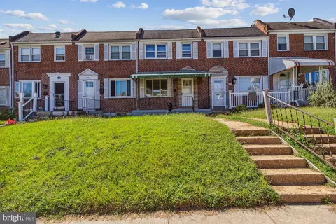 411 5th Ave, Brooklyn, MD 21225