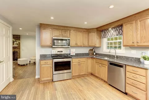 507 Burning Tree Dr, Arnold, MD 21012 photo 11