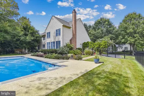 241 Ebb Point Ln, Annapolis, MD 21401 photo 32