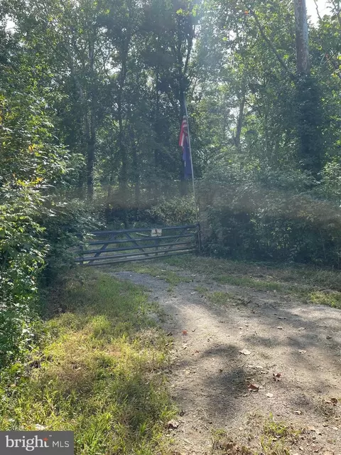 3900 Patuxent River Rd, Davidsonville, MD 21035
