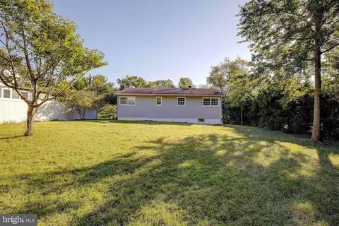 3706 Carroll Dr, Edgewater, MD 21037 photo 7