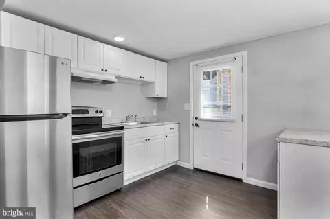 923 Pierpoint Dr, Pasadena, MD 21122 photo 18