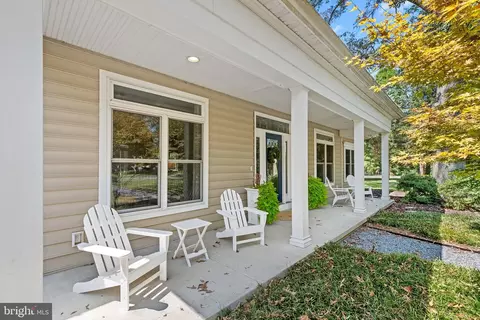 1400 Harmony Ln, Annapolis, MD 21409 photo 3