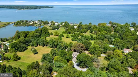 1400 Harmony Ln, Annapolis, MD 21409