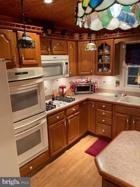 551 Williamsburg Ln, Odenton, MD 21113 photo 12