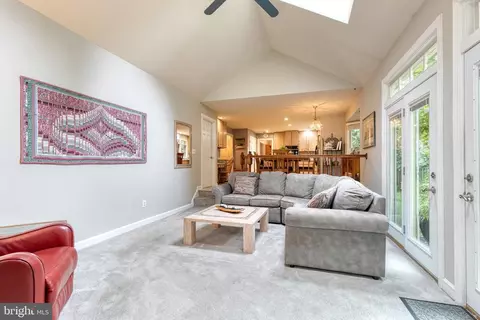 1141 Charing Cross Dr, Crofton, MD 21114 photo 16