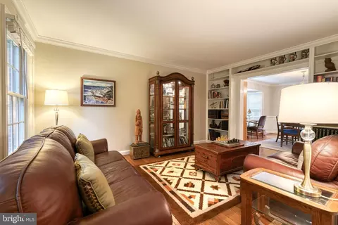 1141 Charing Cross Dr, Crofton, MD 21114 photo 6